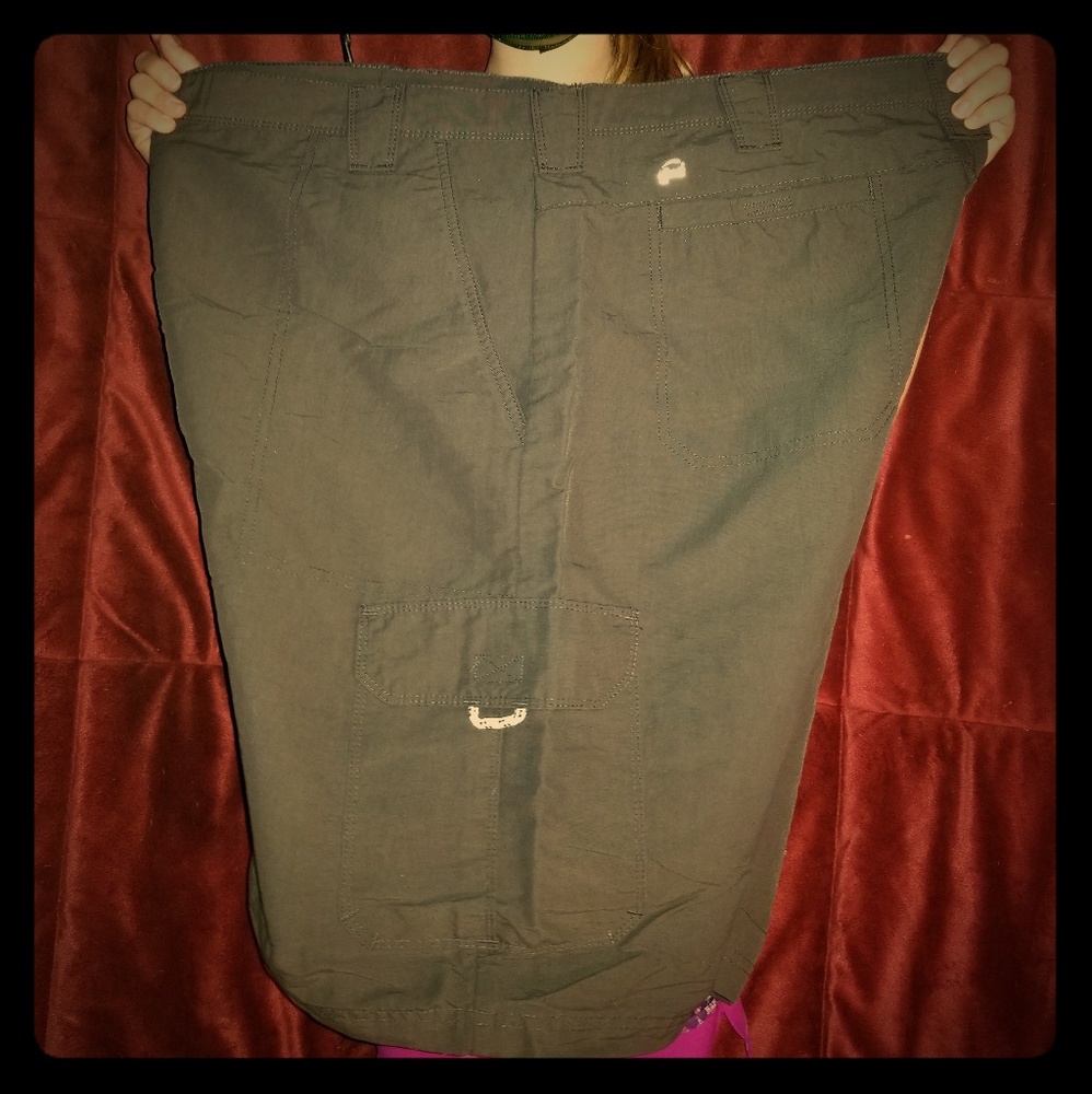 Men's Wrangler Cargo shorts